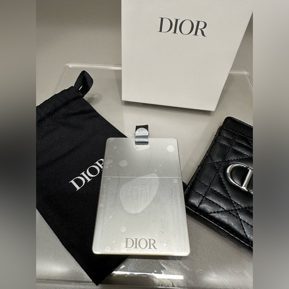 DIOR authentic 3M mirror phone case, comes with Dior box and dustbag. - Picture 2 of 3